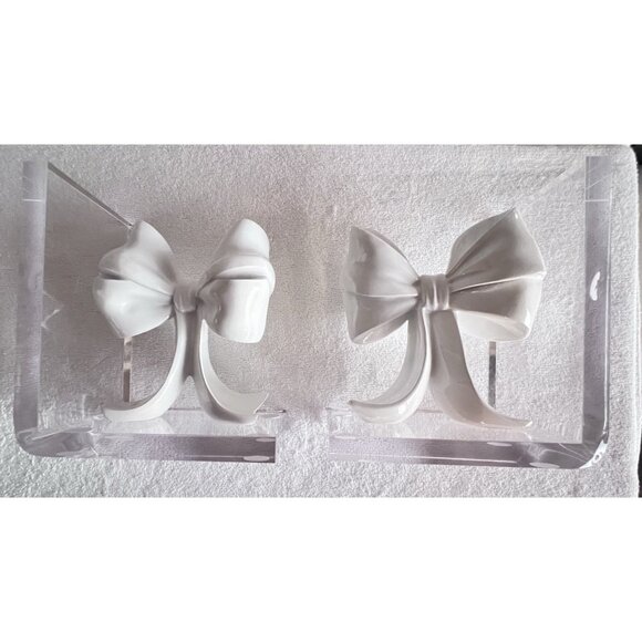 PAIR LUCITE Bookends White High Gloss Bow Modern Contemporary Feminine Designer - Picture 3 of 12